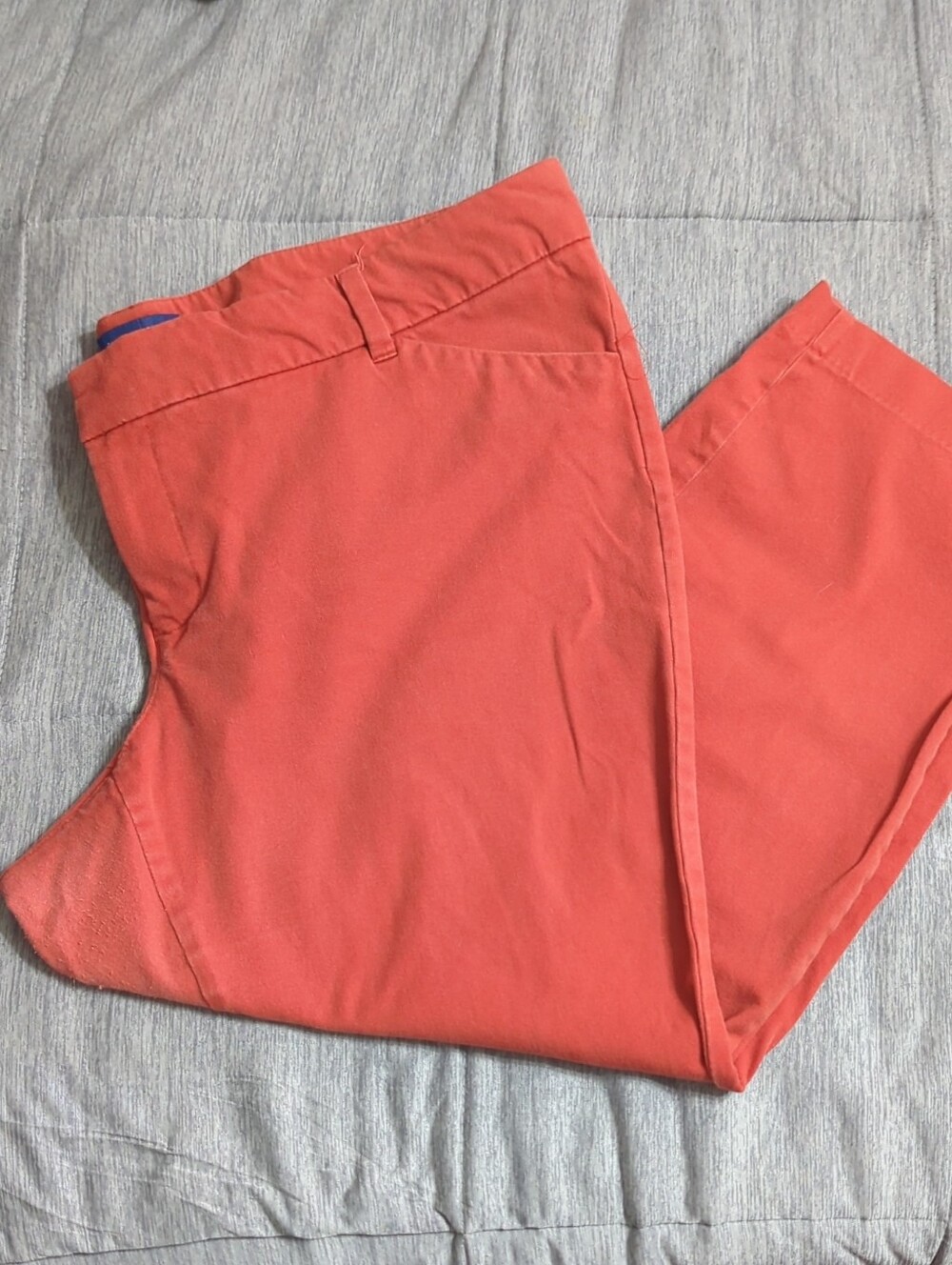 Old Navy Cropped Pixie Pants
